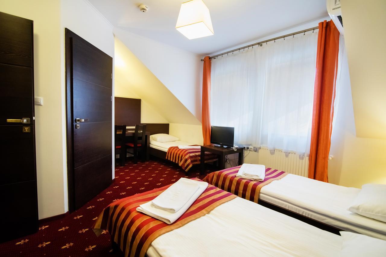 Hotel Platinum Hrubieszow Exterior photo